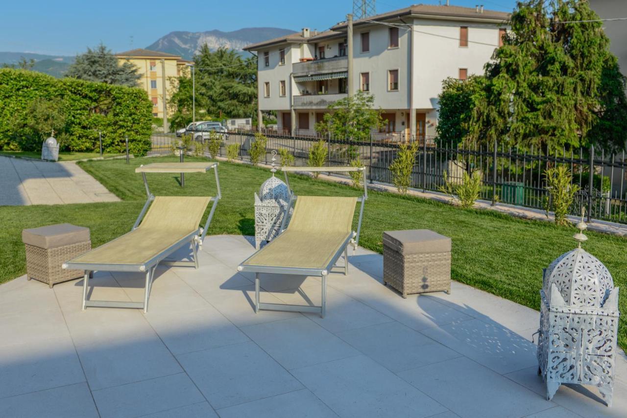 Villa Viola-Comoda Villetta A Каприно Веронезе Екстериор снимка